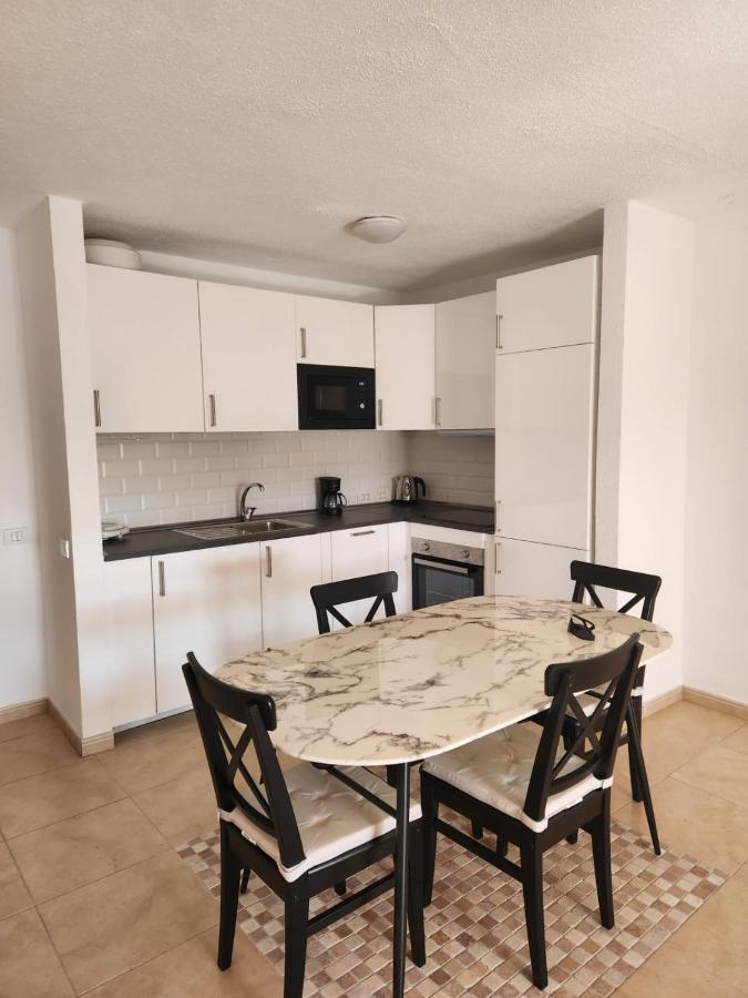 Under The Lime, Beautiful Apartment Los Cristianos 로스크리스티아노스 외부 사진